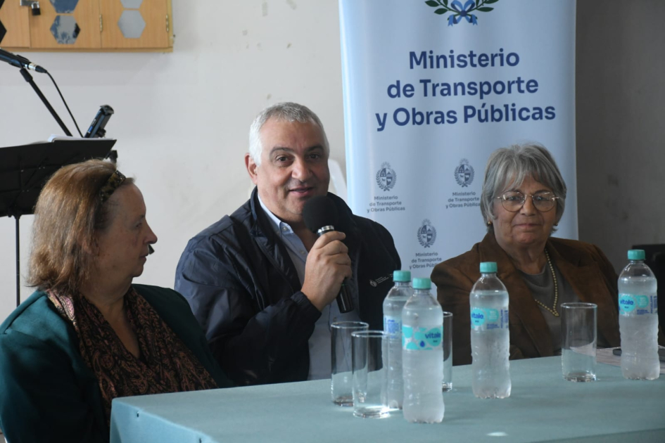 Instituciones de Canelones y Florida fueron beneficiadas por Convenios Sociales.