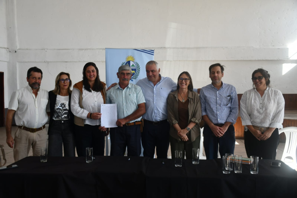 Instituciones de Canelones y Florida fueron beneficiadas por Convenios Sociales.