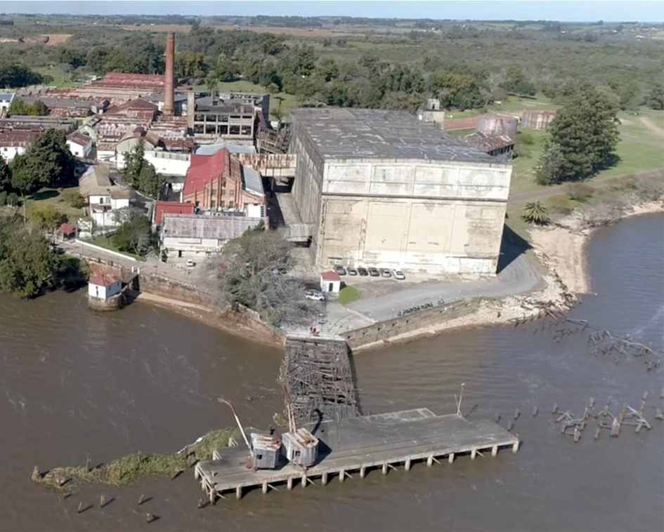 Reinicio de obras en el muelle del histórico Frigorífico Anglo