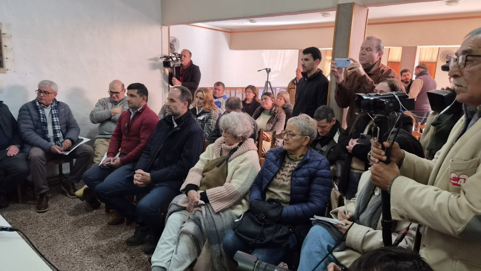 Recorrida por Colonia: avance de obras e intercambio con la comunidad Recorrida por Colonia: avance de obras e intercambio con la comunidad