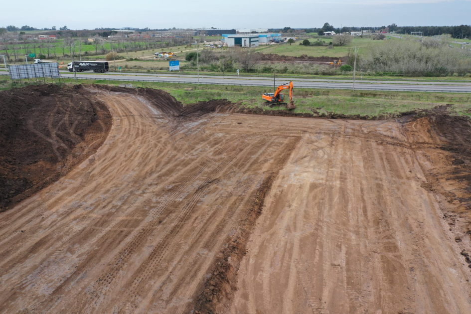 Inició la construcción de intercambiador en rutas 5 y 102 Inició la construcción de intercambiador en rutas 5 y 102