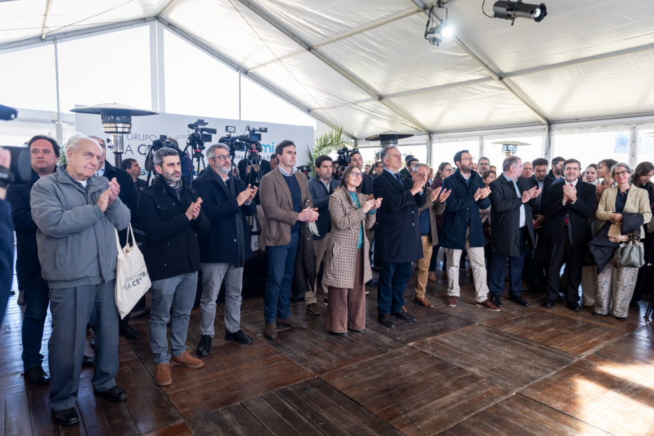 “Este proyecto es un antes y un después para la conectividad y el desarrollo económico del país” “Este proyecto es un antes y un después para la conectividad y el desarrollo económico del país”
