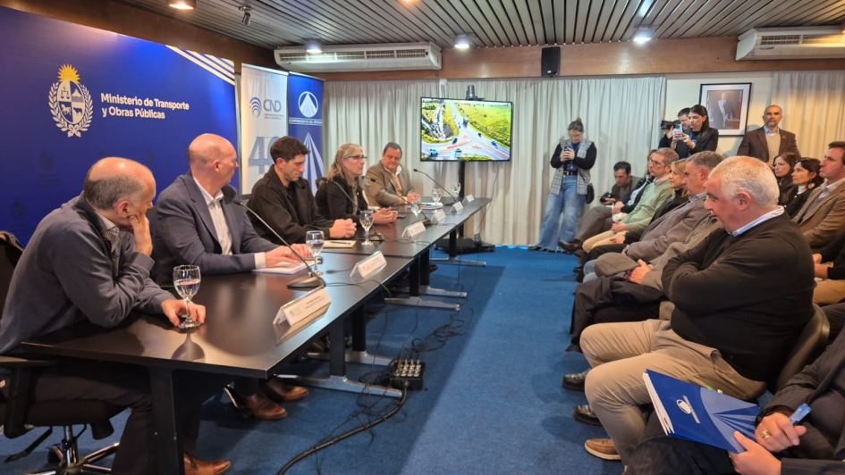 Se firmó el primer contrato MAS para rehabilitar y mantener rutas nacionales