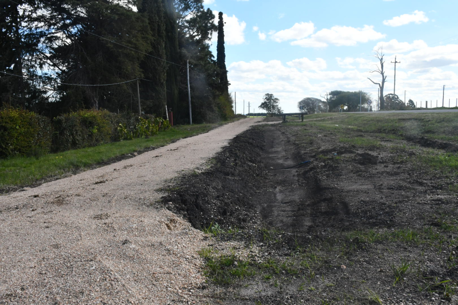 Vialidad continúa avanzando con obras en las rutas 46 y 63, en Canelones Vialidad continúa avanzando con obras en las rutas 46 y 63, en Canelones