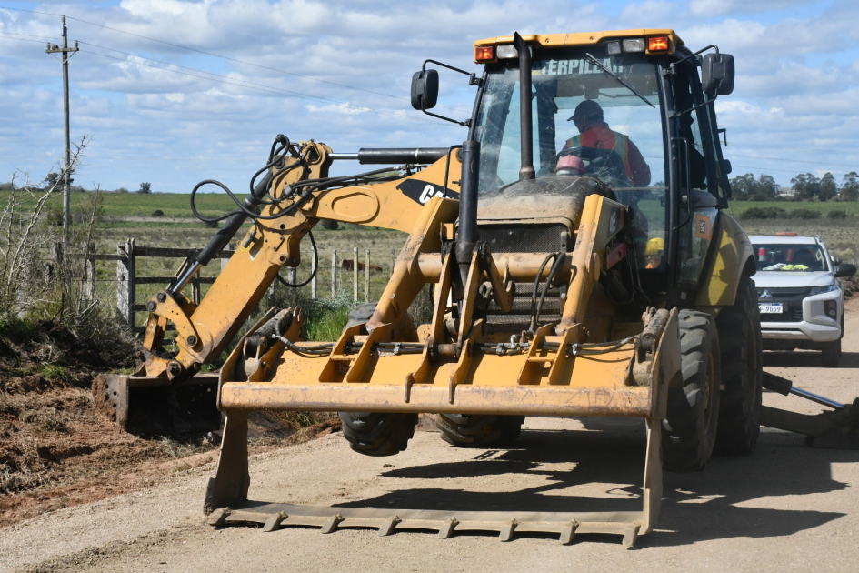 Vialidad continúa avanzando con obras en las rutas 46 y 63, en Canelones Vialidad continúa avanzando con obras en las rutas 46 y 63, en Canelones