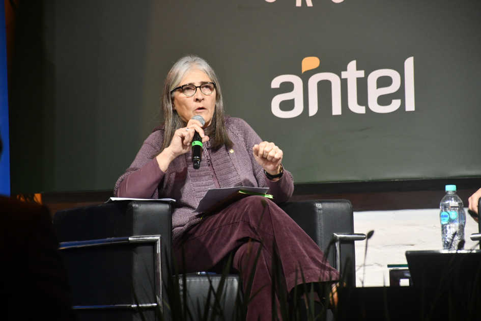 Etcheverry pone el foco en infraestructura, costos logísticos y conectividad