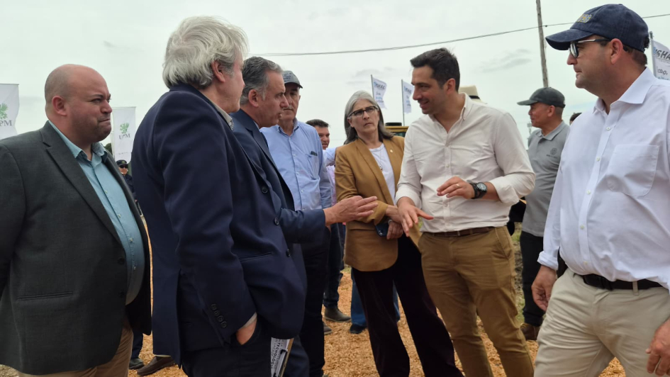 Desafíos y oportunidades en logística e infraestructura para el desarrollo del sector productivo Desafíos y oportunidades en logística e infraestructura para el desarrollo del sector productivo