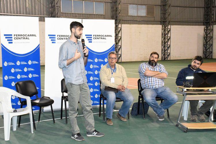 Charla con vecinos en Carlos Reyles, Durazno