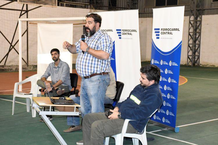 Charla con vecinos en Carlos Reyles, Durazno