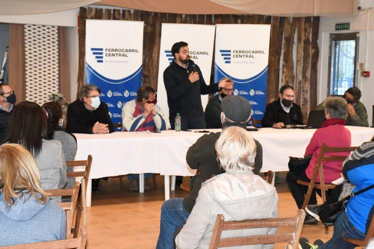 Charla con vecinos en Progreso, Canelones