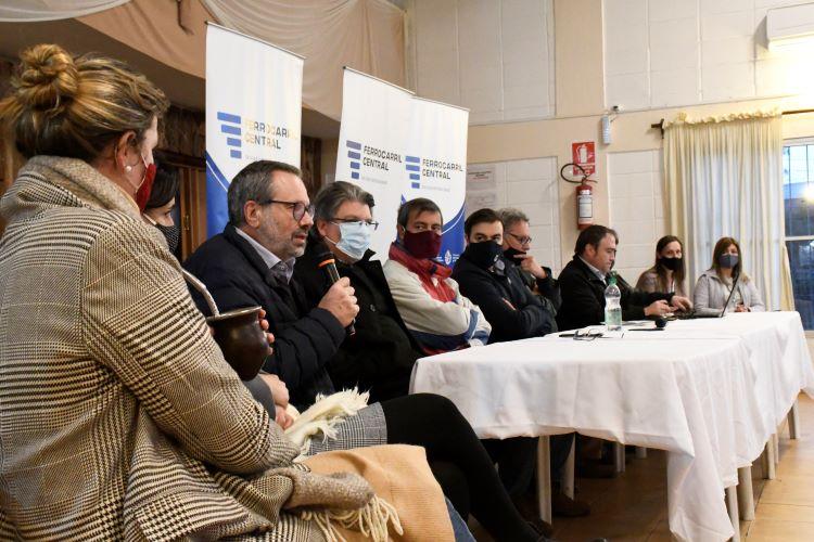 Charla con vecinos en Progreso, Canelones