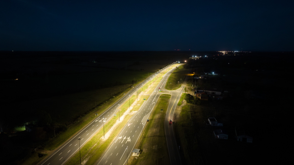 Más iluminación y mayor seguridad sobre las rutas 8, 82 y 26 Más iluminación y mayor seguridad sobre las rutas 8, 82 y 26