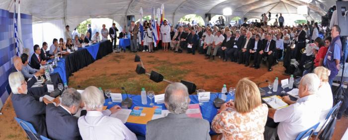 Consejo de MInistros en Rivera Autoridades del MTOP en Consejo de MInistros en Rivera