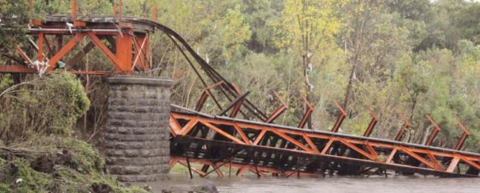 Puente ferroviario en Rosario Puente ferroviario en Rosario