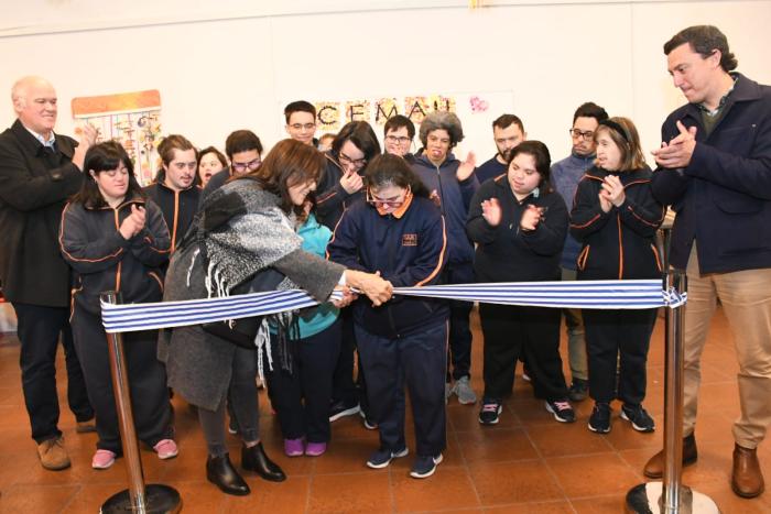 Inauguración de obras sociales en CEMAU