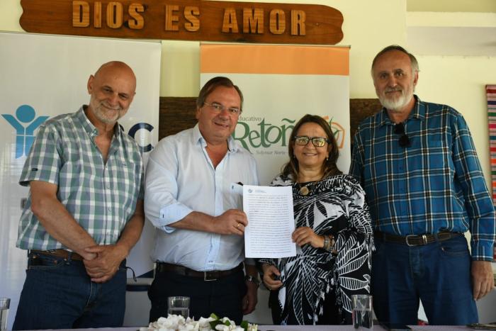 Firma de convenio con la Asociación Civil Juventud para Cristo – El Retoño Firma de convenio con la Asociación Civil Juventud para Cristo – El Retoño