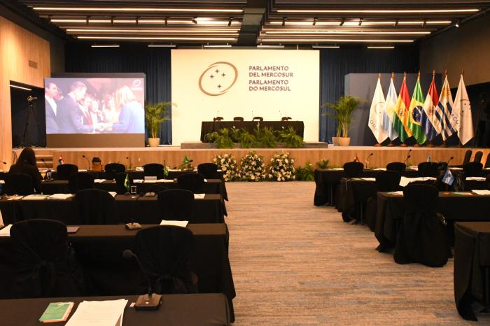 Inauguración de Sala Plenaria y nuevas instalaciones del Parlamento del Mercosur Inauguración de Sala Plenaria y nuevas instalaciones del Parlamento del Mercosur