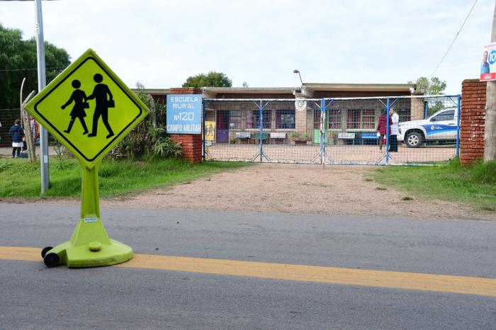 Vialidad trabaja en mejoras de seguridad vial en entornos escolares rurales Vialidad trabaja en mejoras de seguridad vial en entornos escolares rurales