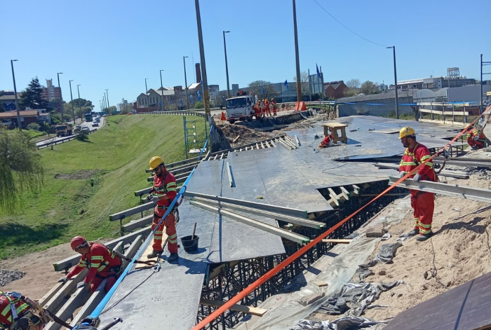 Reconstrucción del puente Bulevar Artigas, en Montevideo