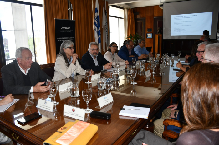 La Comisión Coordinadora de Puertos retoma su actividad para fortalecer la gestión portuaria La Comisión Coordinadora de Puertos retoma su actividad para fortalecer la gestión portuaria
