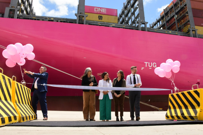 Arribó el buque ONE Strength marcando un hito en el Puerto de Montevideo Arribó el buque ONE Strength marcando un hito en el Puerto de Montevideo