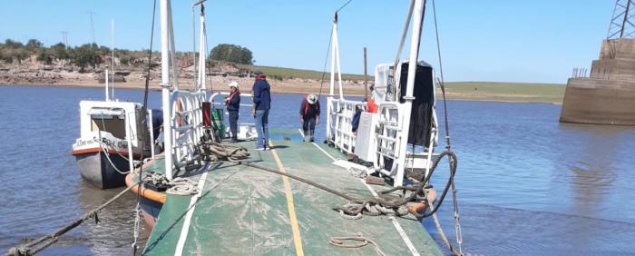 Balsa en San Gregorio