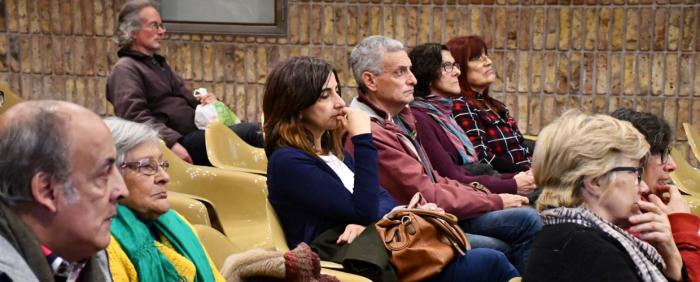 Encuentro con cine, literatura y música en la Sala “Tomás Berreta” del MTOP Asistentes al encuentro con cine, literatura y música en la Sala “Tomás Berreta” del MTOP