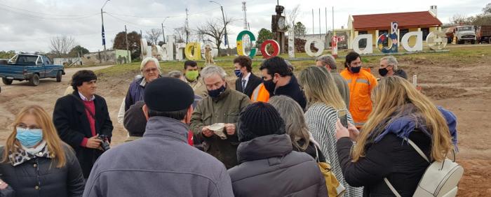 Recorrida Ministra por Paysandú con vecinos