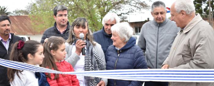 Ministro Rossi en la inauguración de obras en ruta 2