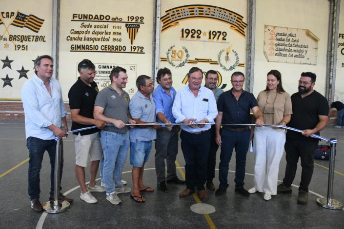 Inauguración de obras en Club Atlético Peñarol de Nueva Palmira