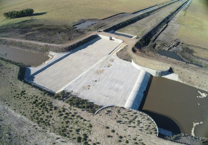 Plan de Regulación Hídrica Derivación y Conducción del Arroyo Averías