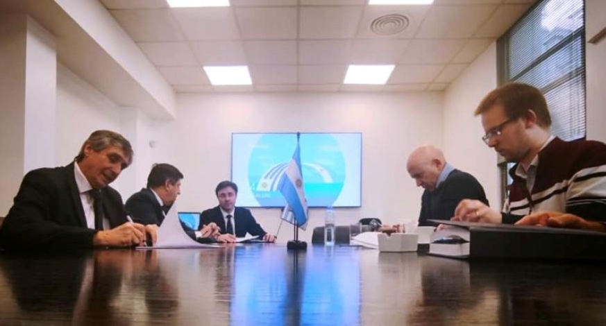 CARP firmó nuevo contrato para garantizar el mantenimiento y futuras mejoras de la vía navegable CARP firmó nuevo contrato para garantizar el mantenimiento y futuras mejoras de la vía navegable
