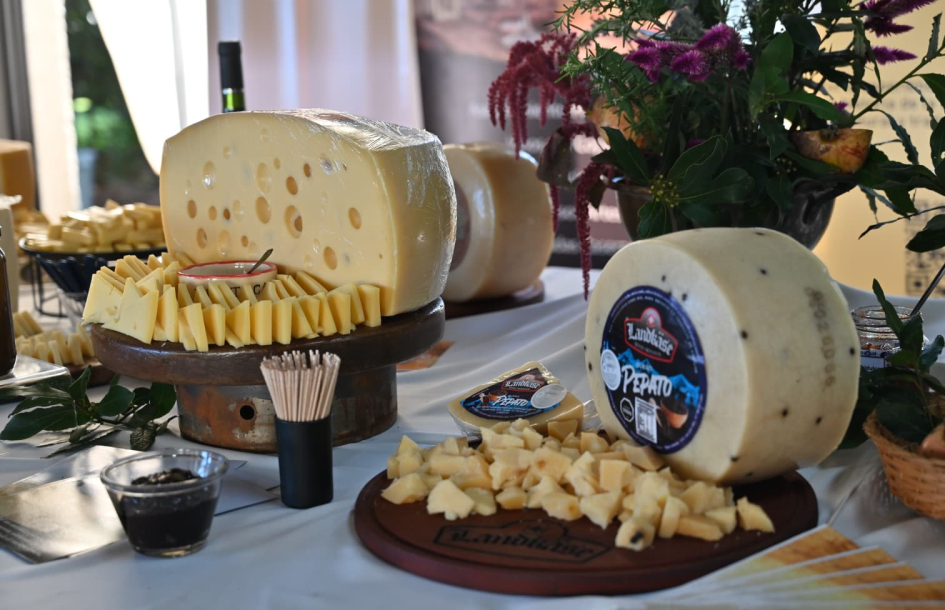 Rutas del Queso de Colonia y Cotija