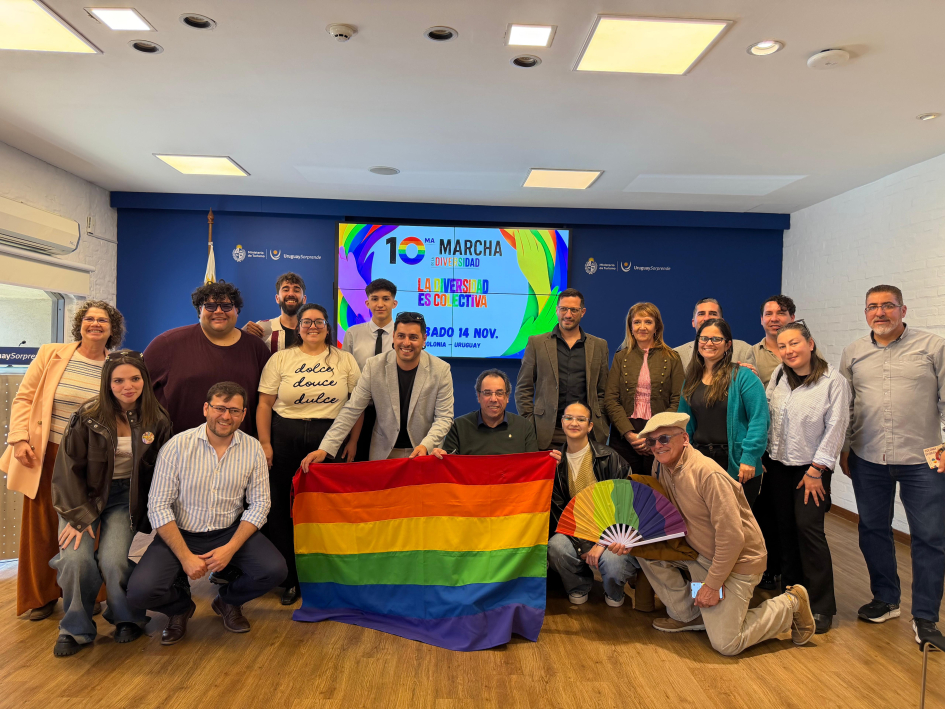 Colonia celebra la 10.ª Marcha de la Diversidad bajo la consigna “La diversidad es colectiva”