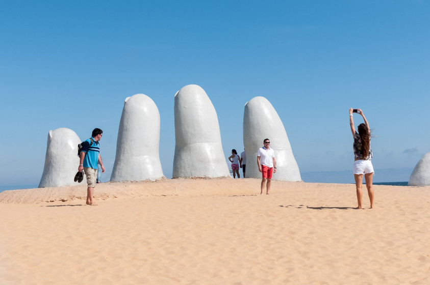 Dedos de Punta del Este