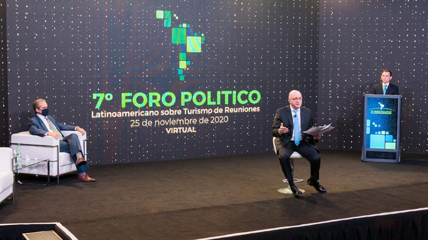 Subsecretario Remo Monzeglio en 7º Foro Político Fiexpo Latín América