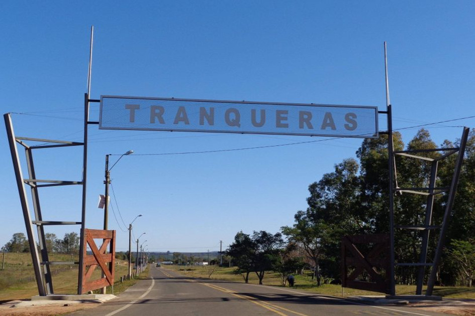 Ingreso a Tranqueras, departamento de Rivera