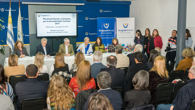 Silvia Altmark, Carlos Fagetti, Benjamín Liberoff, Liliam Kechichian y Macarena Duarte