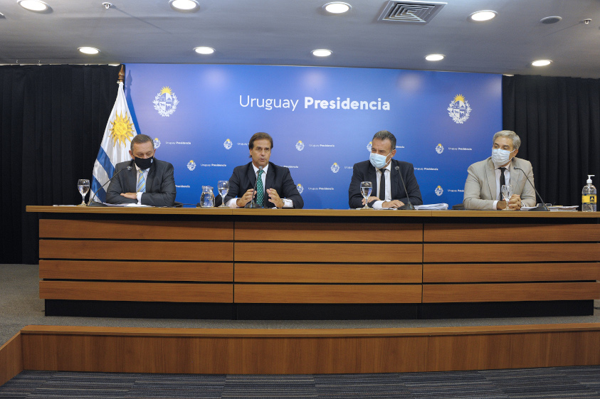 Conferencia de prensa en Torre Ejecutiva, encabezada por el presidente Luis Lacalle Pou
