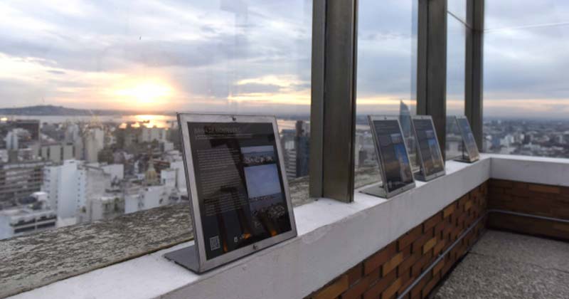 Vista desde el mirador hacia el Cerro de Montevideo 