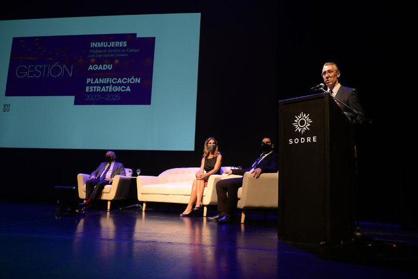 Presentación de la "Temporada 2021 Adela Reta” del SODRE y su nueva imagen institucional