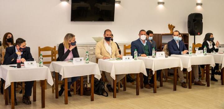 Reunión de Directores de Turismo en Ciudad de la Costa, con autoridades del Mintur
