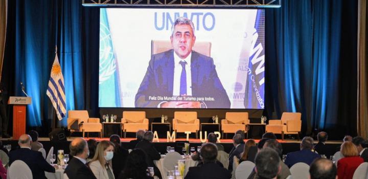 Conferencia- Cámara Uruguaya de Turismo