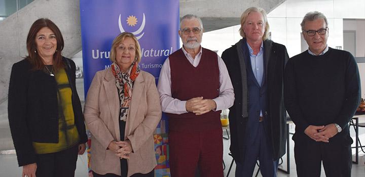 Hyara Rodríguez, Liliam Kechichian, Benjamín Liberoff, Martín Fontaina, Carlos Fagetti Hyara Rodríguez, Liliam Kechichian, Benjamín Liberoff, Martín Fontaina, Carlos Fagetti.