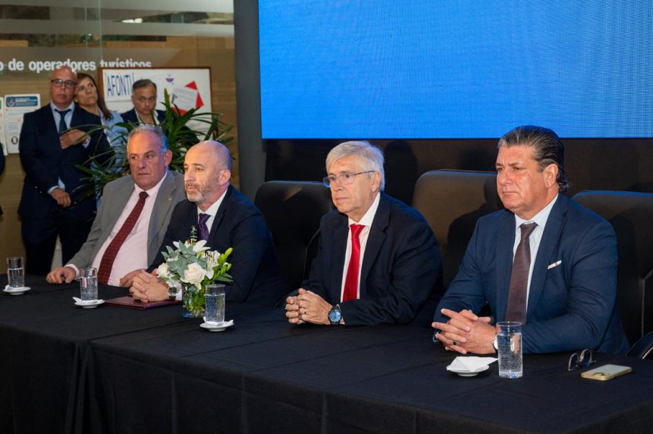 Asunción del nuevo ministro de Turismo, Eduardo Sanguinetti Asunción del nuevo ministro de Turismo, Eduardo Sanguinetti