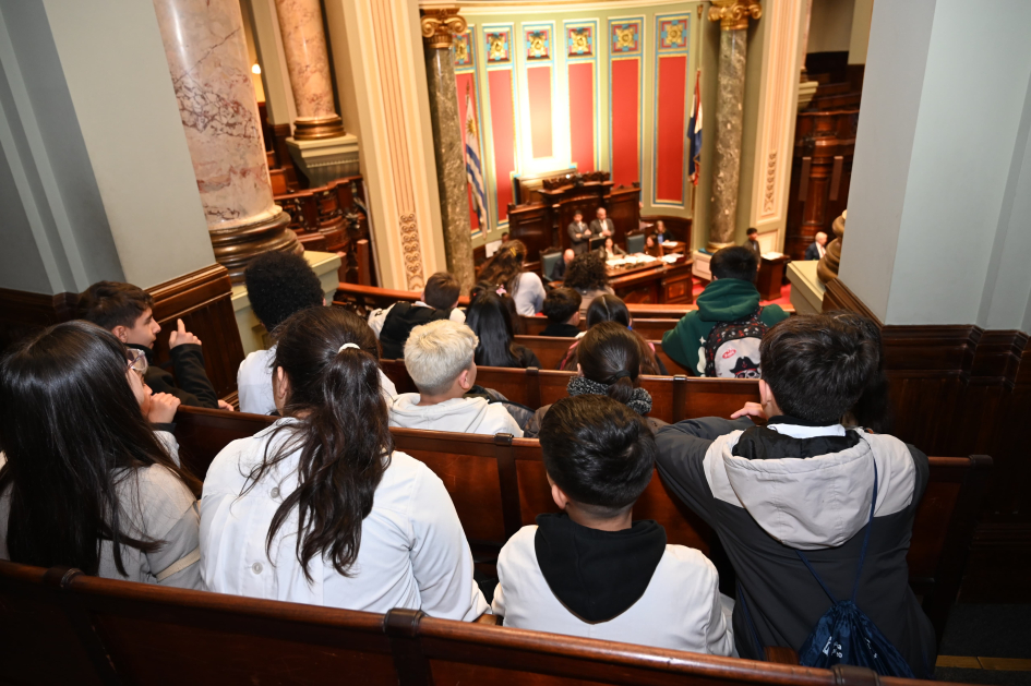 Turismo Social Niños en el Parlamento