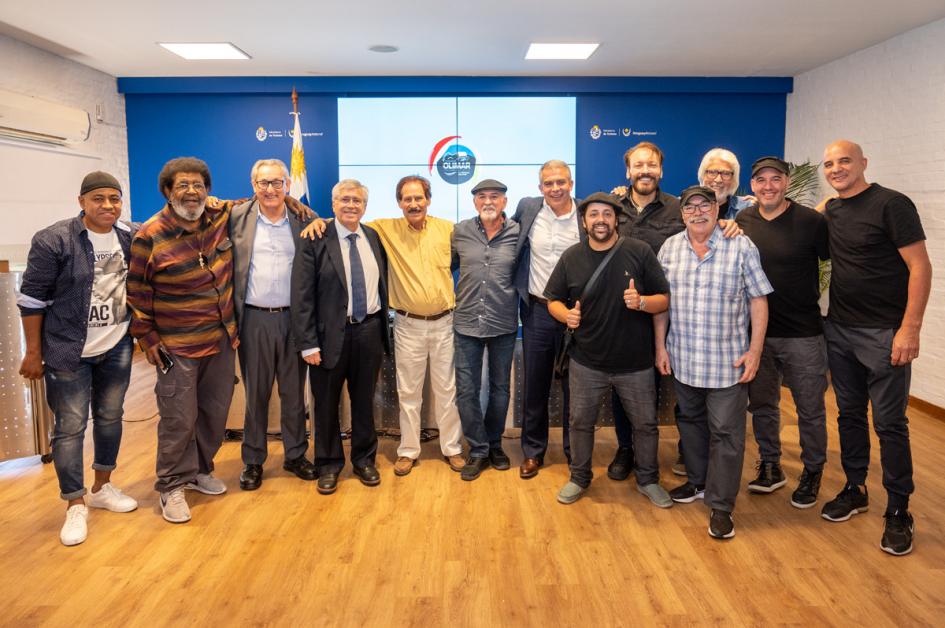 Gran parte de los artistas que se presentarán en el festival presentes en la Sala Arredondo. Gran parte de los artistas que se presentarán en el festival presentes en la Sala Arredondo.