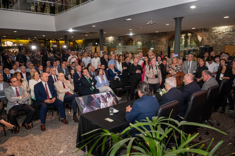 Asunción del nuevo ministro de Turismo, Eduardo Sanguinetti Asunción del nuevo ministro de Turismo, Eduardo Sanguinetti