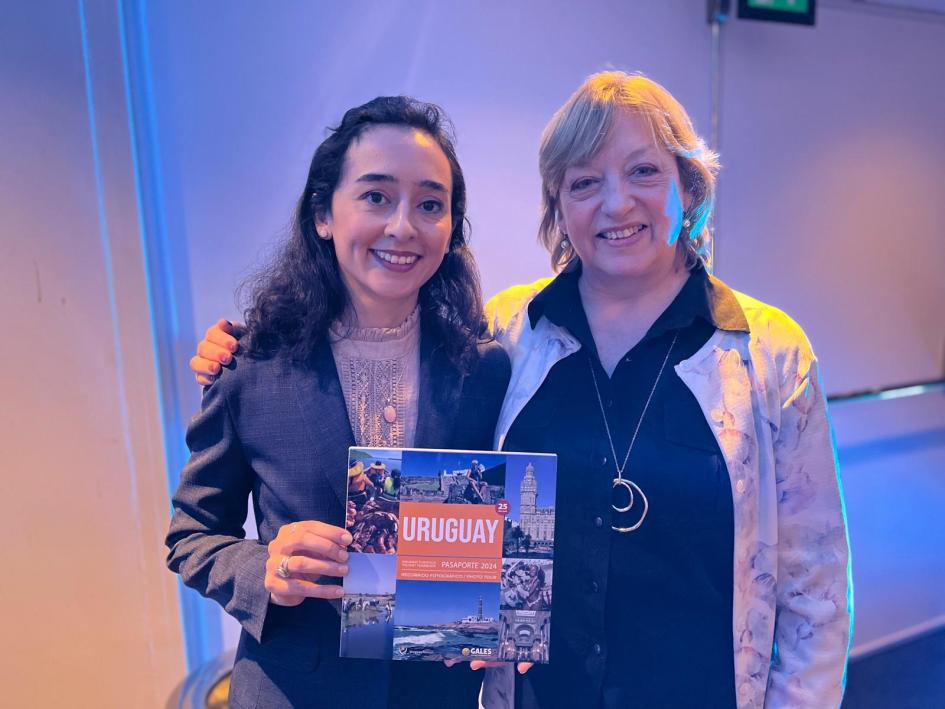 Cónsul Soledad Britos (Depto Comercial Consulado Uy en SP), recibida por Mariella Volppe del MINTUR Cónsul Soledad Britos (Depto Comercial Consulado Uy en SP), recibida por Mariella Volppe del MINTUR
