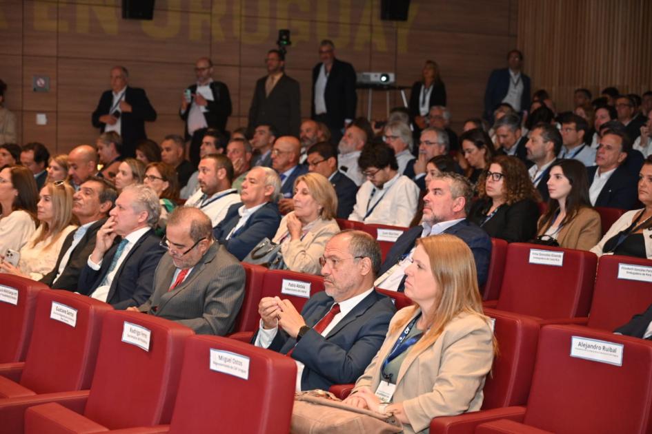 Presentación de la Guía de Inversiones “Tourism Doing Business – Invirtiendo en Uruguay” Presentación de la Guía de Inversiones “Tourism Doing Business – Invirtiendo en Uruguay”